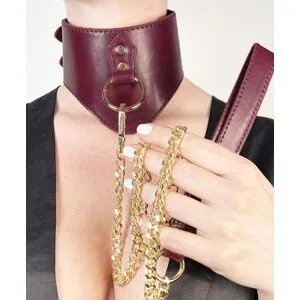 Shiver Choker + Lead Posture