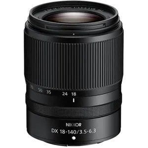 Nikon Z DX 18-140mm f/3,5-6,3 VR (APS-C)
