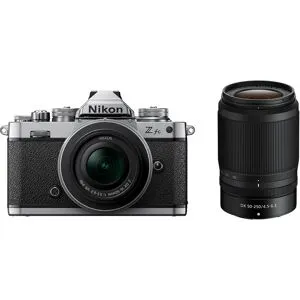 Nikon Z fc, kamerahus + Z DX 16-50mm f/3,5-6,3 + Z DX 50-250mm f/4,5-6,3