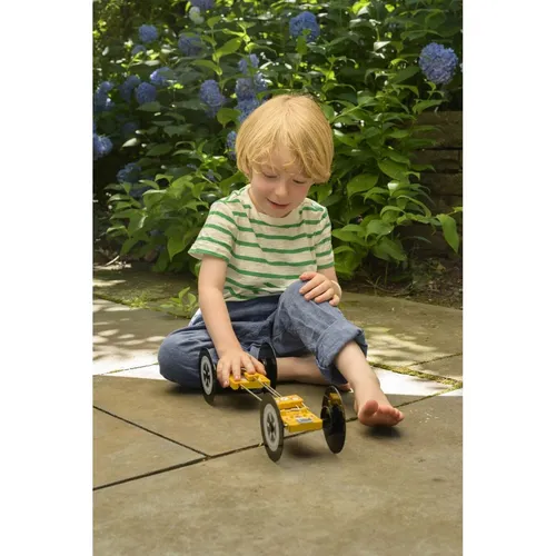 4M Auto z pasti na myši